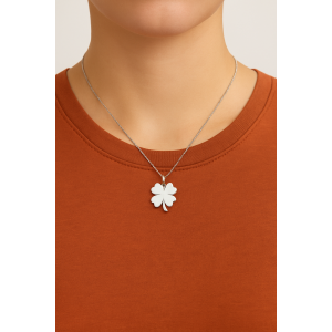 Collana Donna in Acciaio Inossidabile con Pendente Quadrifoglio Portafortuna, Idea Regalo Elegante ET243